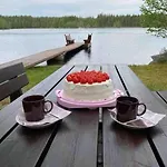 Hyppykallio, Laatulomat Juva