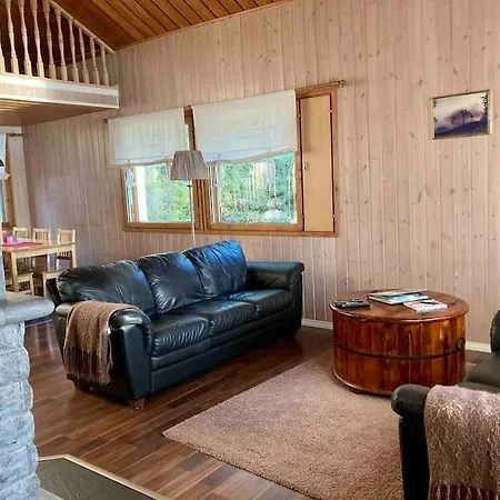 Hyppykallio, Laatulomat Semesterbostad *