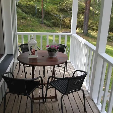 Semesterbostad Hyppykallio, Laatulomat