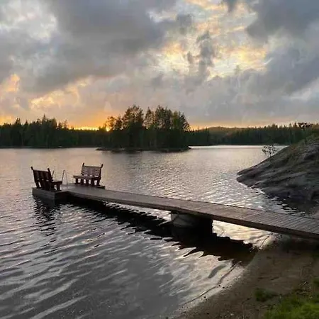 Hyppykallio, Laatulomat Semesterbostad Juva