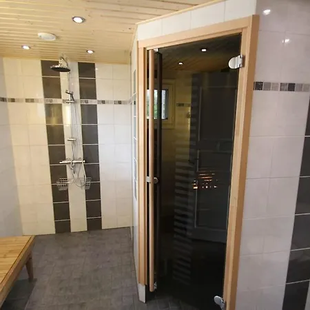 Semesterbostad Hyppykallio, Laatulomat *