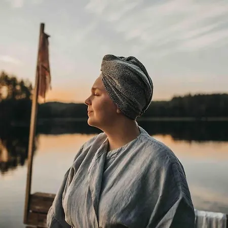 Hyppykallio, Laatulomat Loma-asunnot Juva