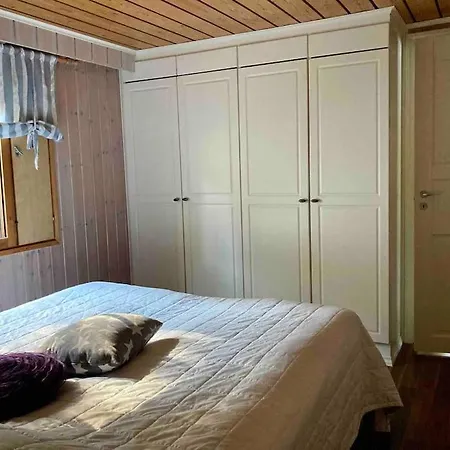 Hyppykallio, Laatulomat Ferienhaus Juva