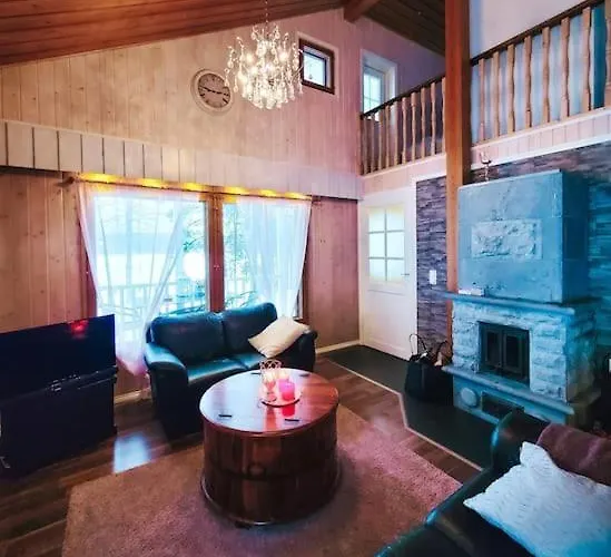 Hyppykallio, Laatulomat Ferienhaus Juva