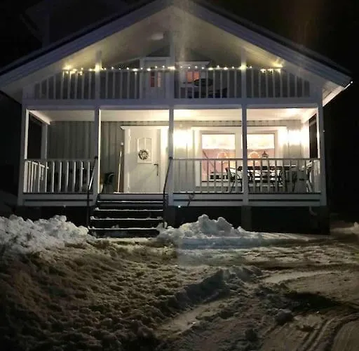 Hyppykallio, Laatulomat 度假居 Juva