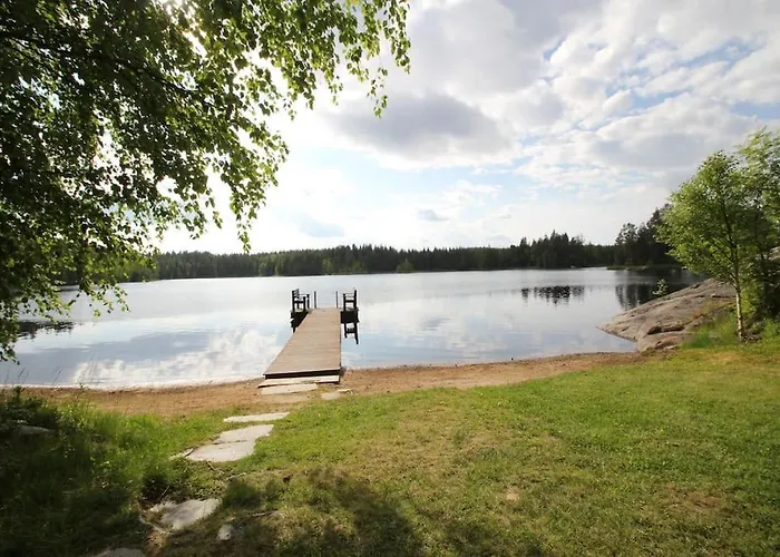 Hyppykallio, Laatulomat Ferienhaus *